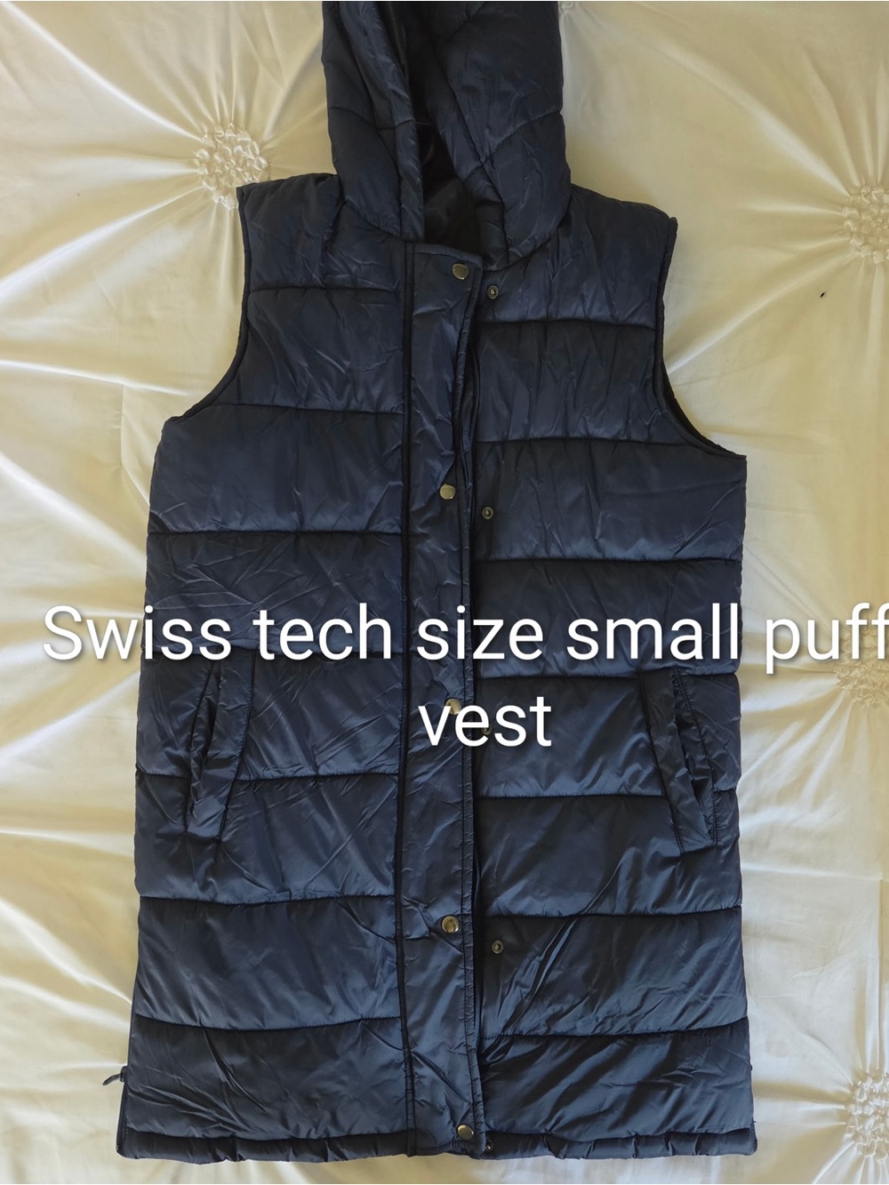 Swiss Tech Quilted Hooded Puff Vest, size small